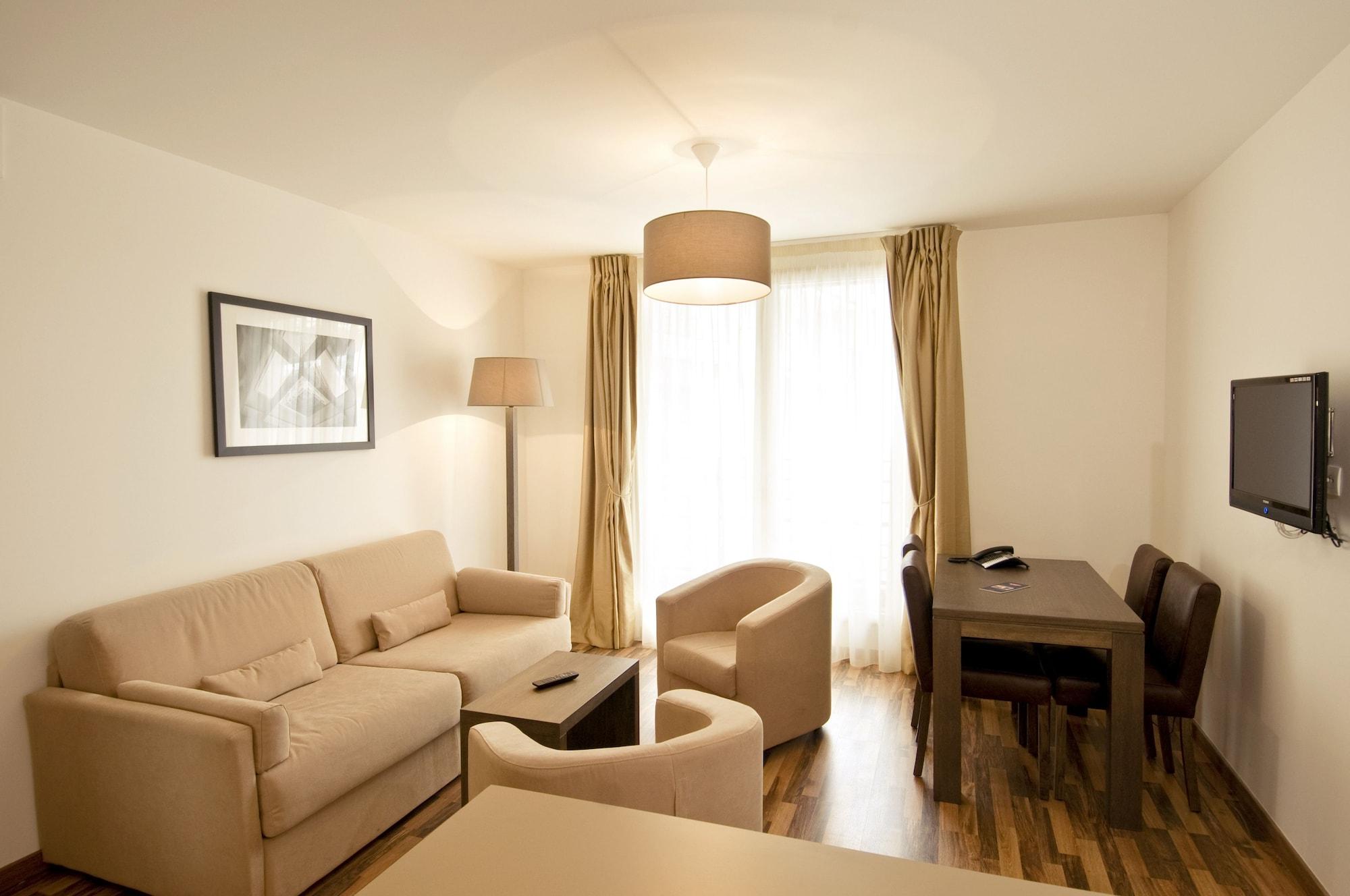 Residhome Asnieres מראה חיצוני תמונה