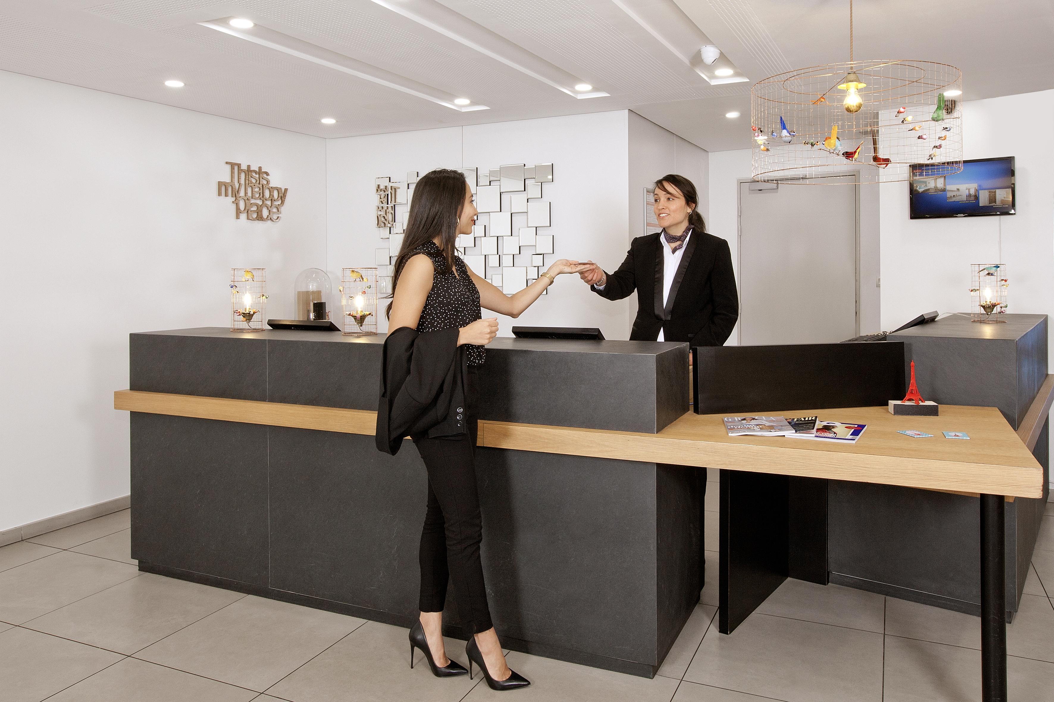 Residhome Asnieres מראה חיצוני תמונה